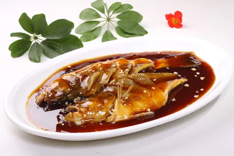 西湖醋鲈鱼 (1)