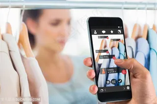 网上购物刷卡高清图