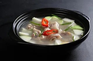 D00237酸萝卜炖猪手1 (3)