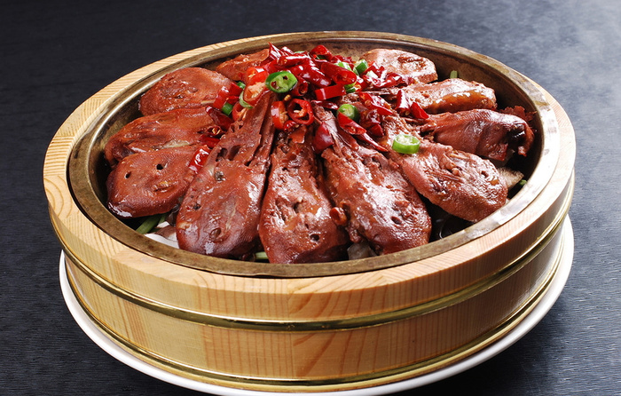 鸭脖鸭头鸭舌 