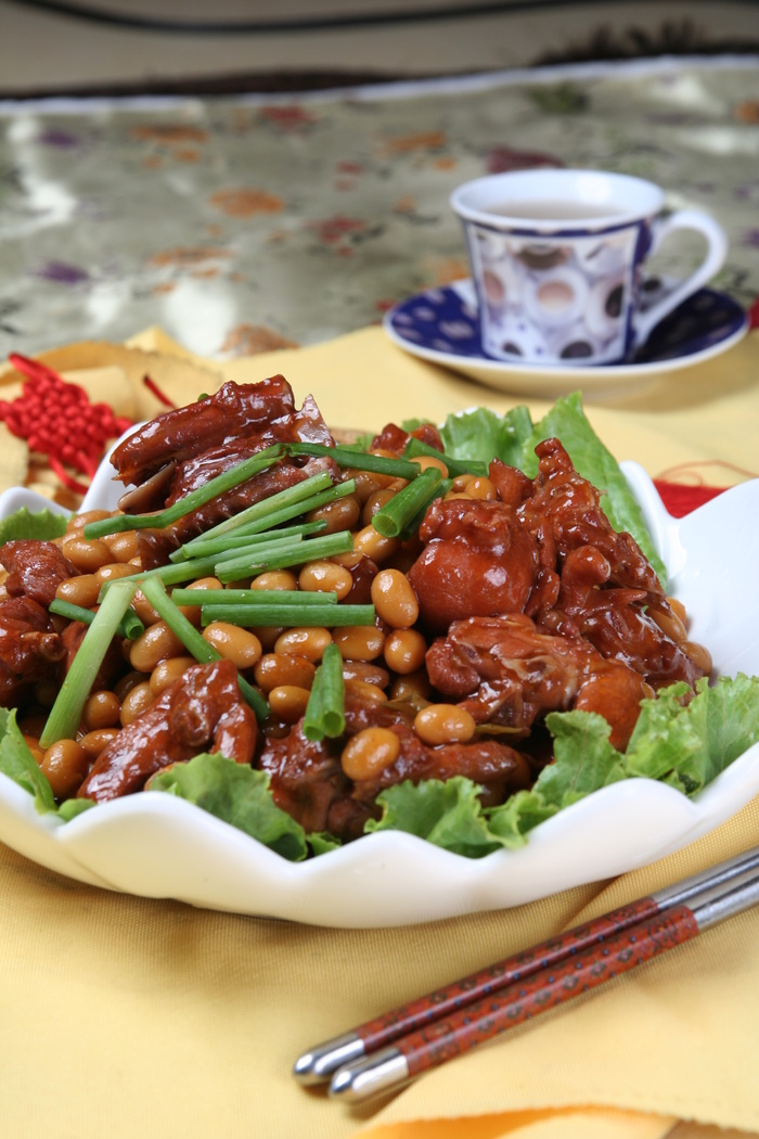 黄豆焖兔肉3