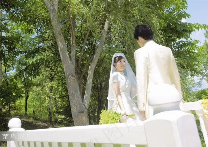 幸福情侣婚纱写真