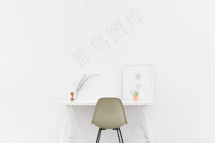 简约风办公桌椅图片