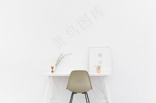 简约风办公桌椅图片