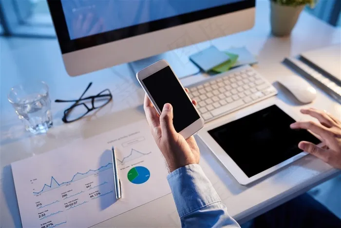 空白手机与生活办公大图