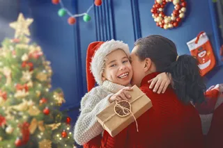 圣诞节室内人物场景圣诞送礼物(51)