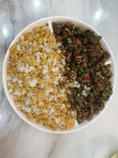 无米豆角豆干炒饭套餐菜品实拍图片