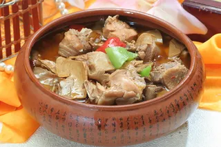 野山笋炖土鸡  36元 (1)