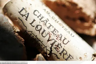 红酒橡木塞特写图片