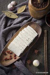 精选鲜嫩白豆腐传统美食素菜图片