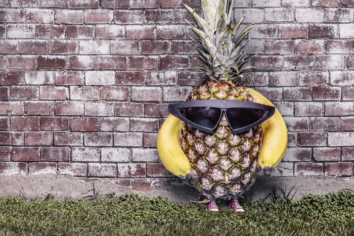 香蕉凤梨另类水果图片