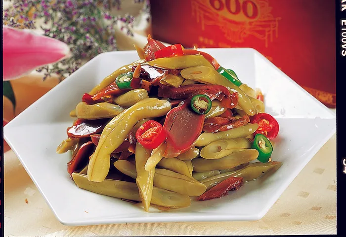 0911LCH-100酸豆角拌鸭胗