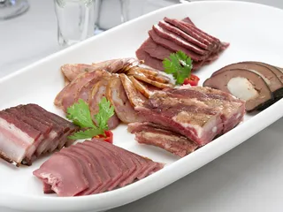 LCH2678粤珍腊味百花拼