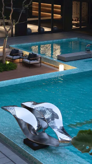 夏季游泳池背景