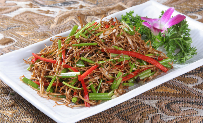 茶树菇炒鸭丝