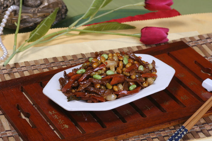 下酒菜  8元