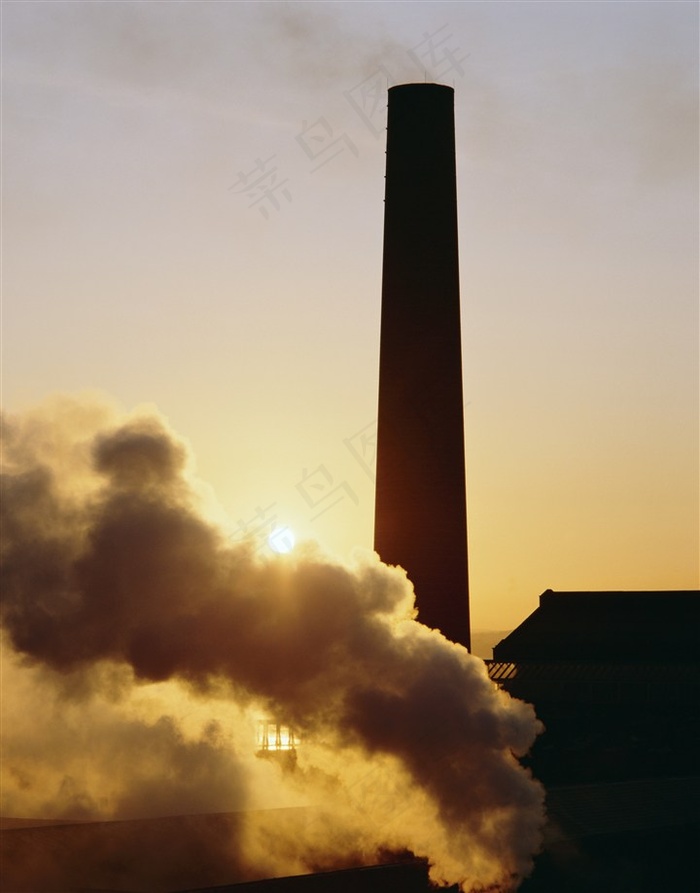 工业烟囱废气摄影素材
