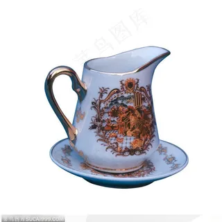 传统工艺品-精美的镀金茶杯