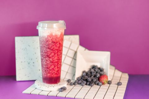 奶茶店水果茶饮品特饮高清图芝士蓝莓