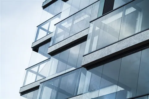 城市高楼大厦玻璃墙高清图片