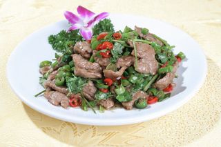 31小炒山羊肉 小蜜峰