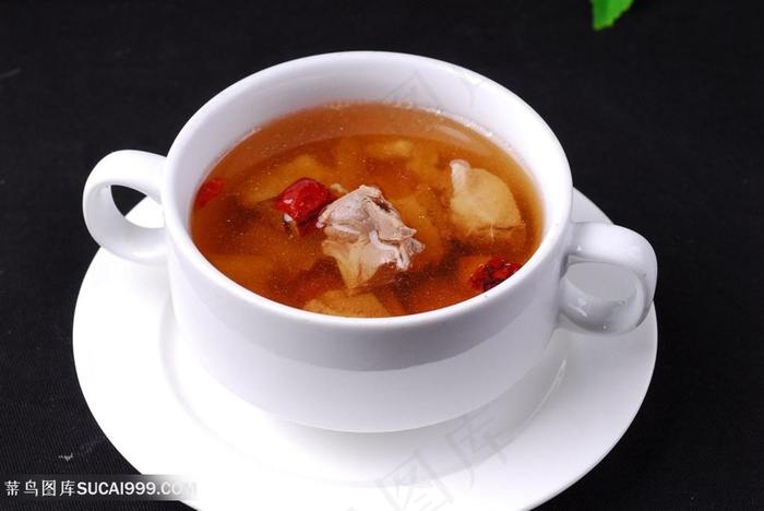 天麻煲乳鸽的美食图片