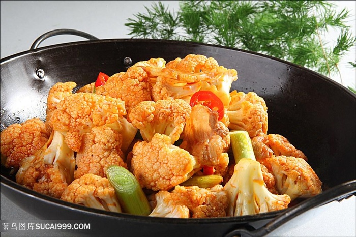 中华美食农家干锅菜花摄影图