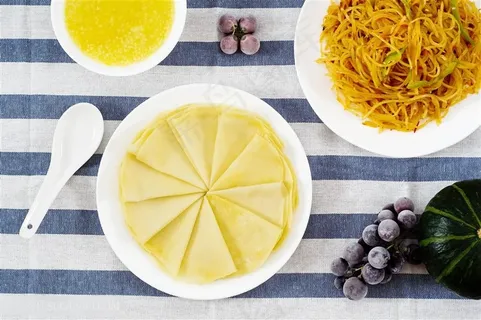 简单的晚餐春饼土豆丝和南瓜粥 简单的晚餐春饼土豆丝和南瓜粥