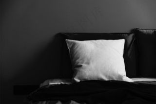 卧室床上用品被单床单枕头展示样机模板