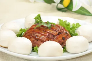 老干妈扣肉  18元