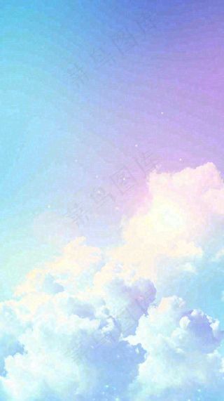 自然紫蓝色天空云层云彩漂浮浪漫阳光摄影