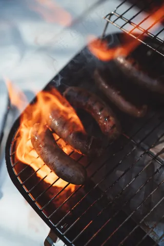 烤热狗高清图片