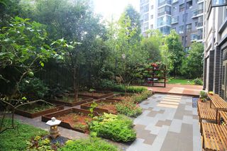 别墅 春天海报 夏天海报 地产 森林 小区海报