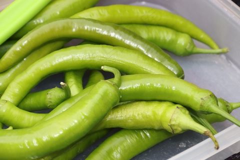 绿色尖辣椒图片