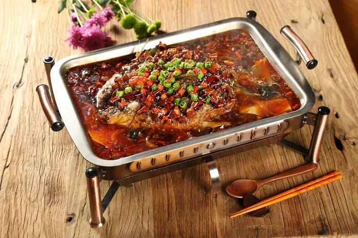 美食炭烤烤鱼