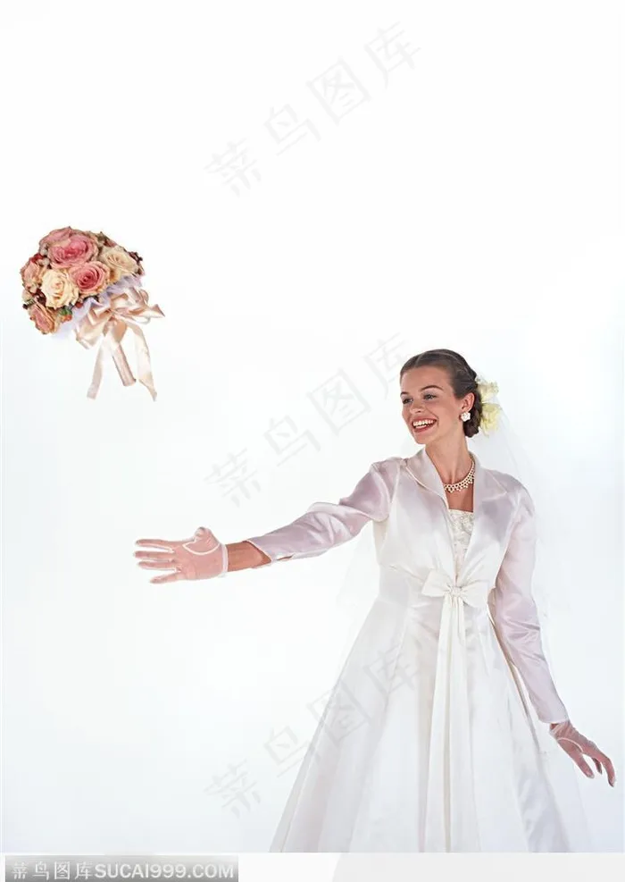 婚礼物语-抛起玫瑰的新娘