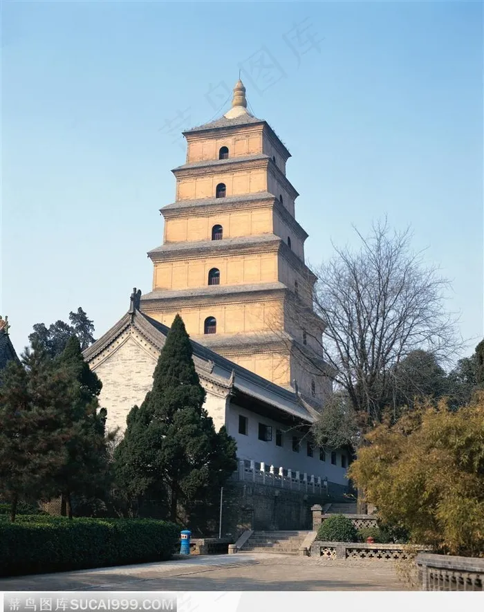 宝塔建筑-夕阳下漂亮的宝塔