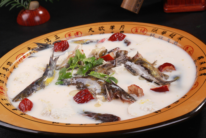 小鱼炖豆腐