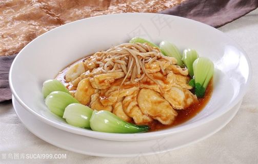 金针菇炆鱼腐中华美食摄影图