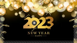 气球2023年新年快乐黑色背景