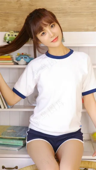 甜美清纯美女高清图片