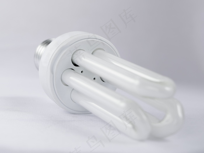 白色节能灯泡图片