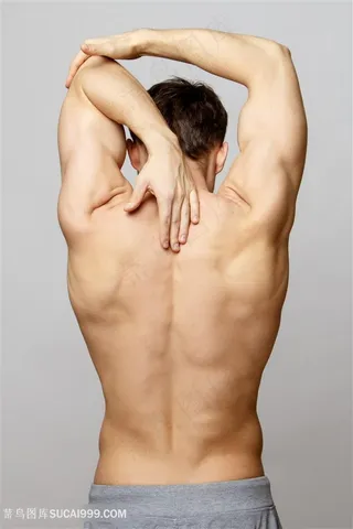 背部疼痛的男士高清图片