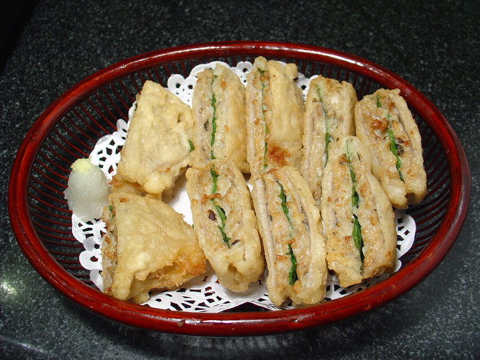 2163炸茄盒  8元