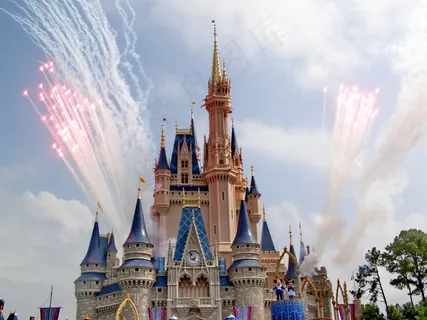 迪士尼城堡建筑图片 迪士尼城堡建筑图片
