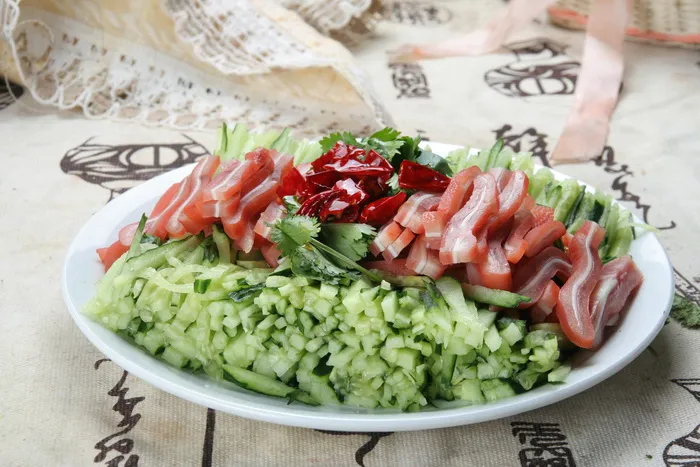 23青瓜拌耳丝-369饼庄