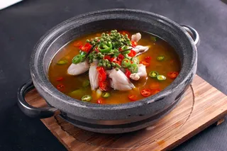 石锅煲类火锅川菜特色菜石锅美蛙