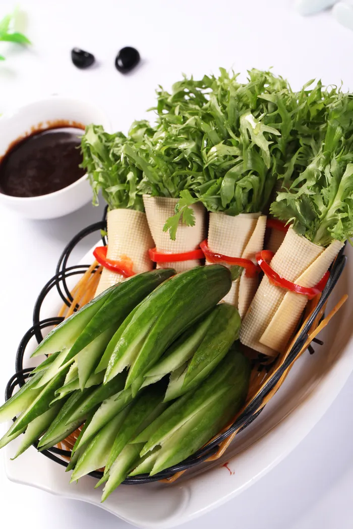 时蔬沾酱 时蔬沾酱