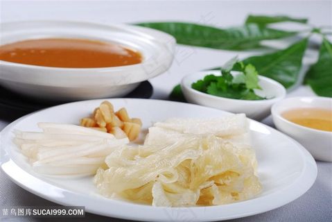私房浓汤翅的美食图片