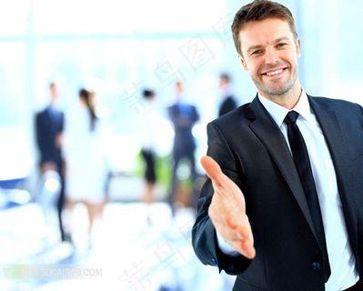 伸出手的商务男士图片